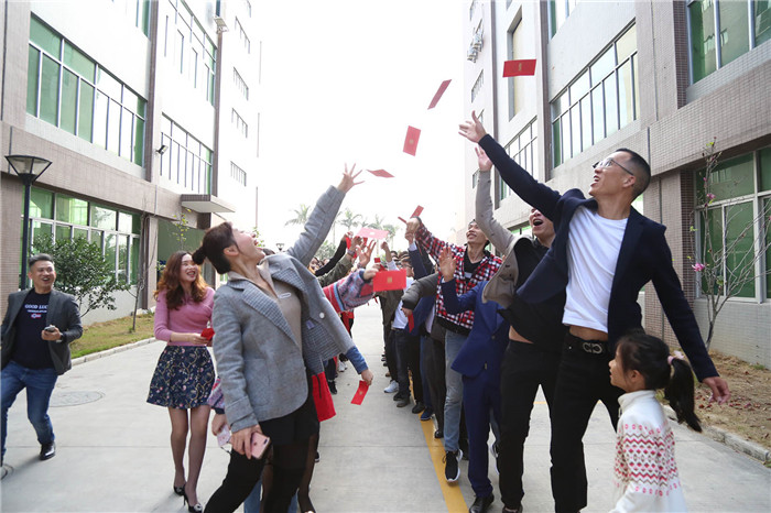 在奔跑中绽放芳华——盛年科技开工献词